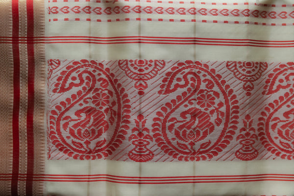 White and Red Silk Saree (Handwoven Bengal Gorod Saree)