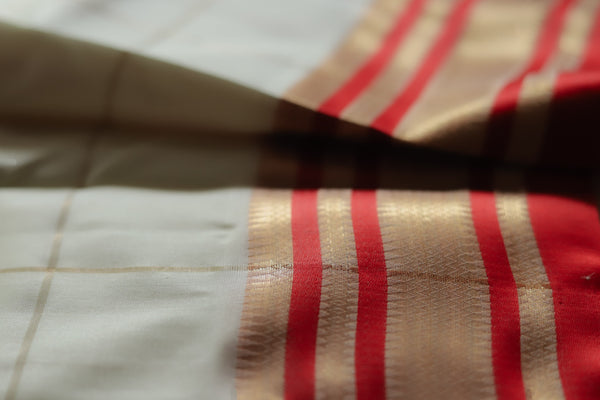 White and Red Silk Saree (Handwoven Bengal Gorod Saree)