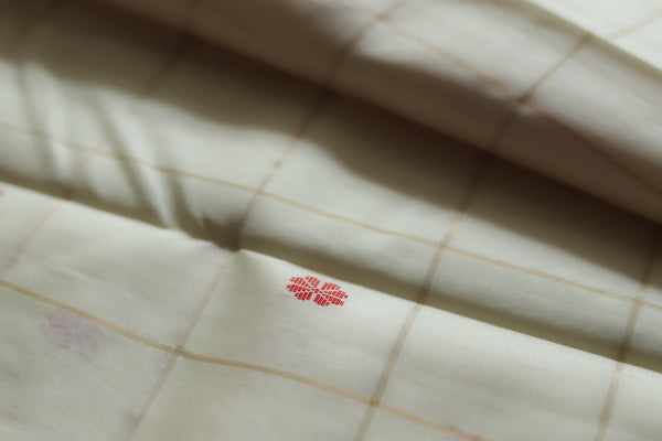 White and Red Silk Saree (Handwoven Bengal Gorod Saree)