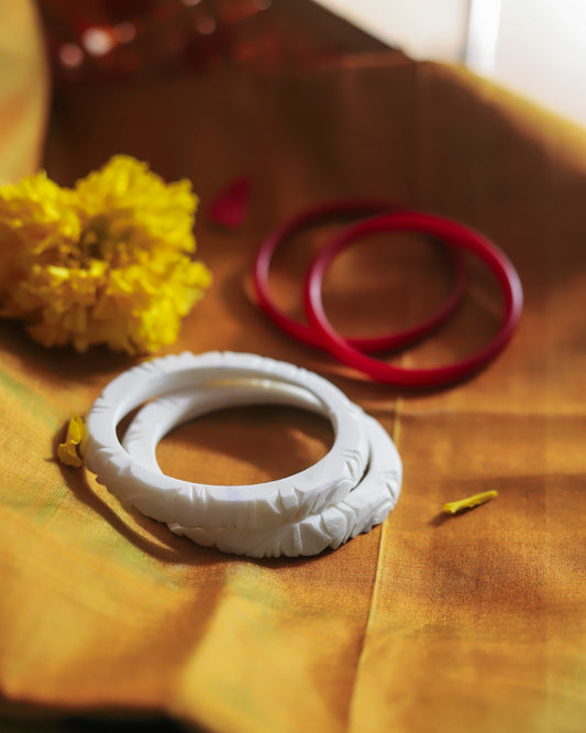 Handcarved Shakha Pola Bangle Pair (2.4 Inch)
