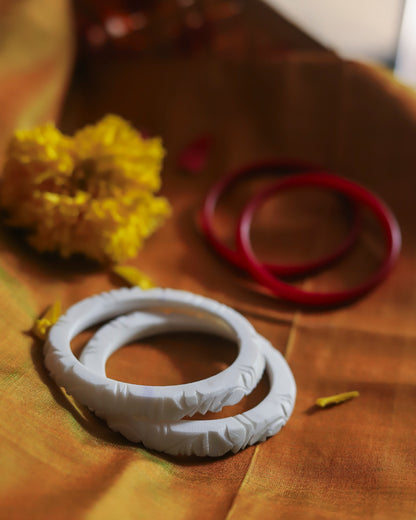 Handcarved Shakha Pola Bangle Pair (2.4 Inch)