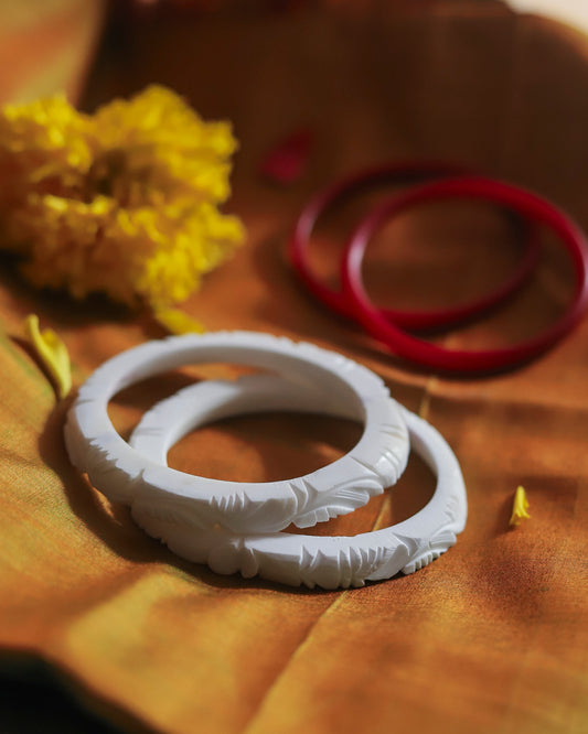 Handcarved Shakha Pola Bangle Pair (2.4 Inch)