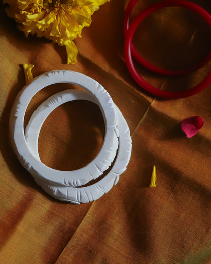 Handcarved Shakha Pola Bangle Pair (2.4 Inch)