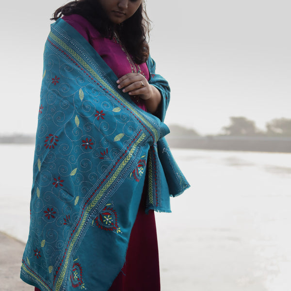 Handmade Bengal Kantha Woollen Shawl