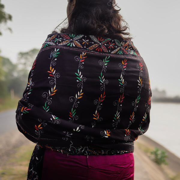 Handmade Bengal Kantha Woollen Shawl