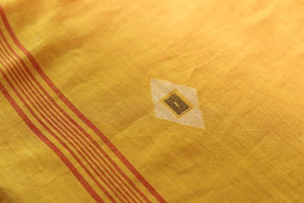 Handwoven Bengal Cotton Saree in Jamdani design