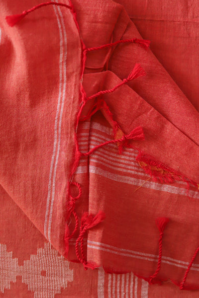 Handwoven Bengal Cotton Saree in Jamdani design