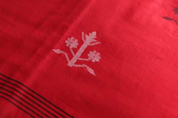 Handwoven Bengal Cotton Saree in Jamdani design