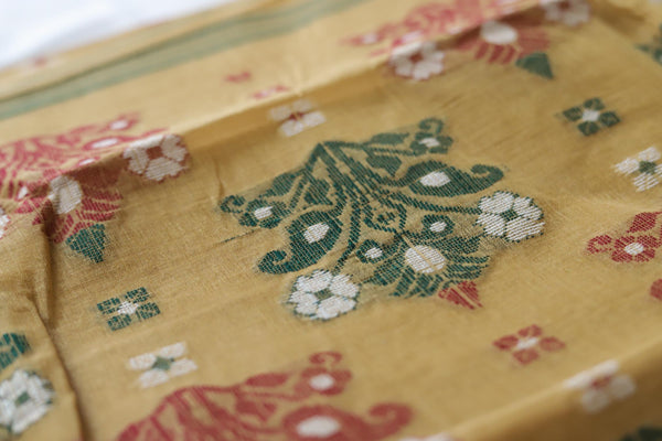 Handwoven Bengal Tant Saree (Tangail Saree)